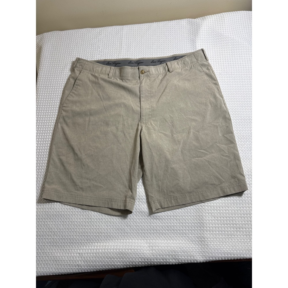 Ben Hogan Golf Shorts Mens 42 Khaki‎ Tan Excellent Performance Stretch Heather